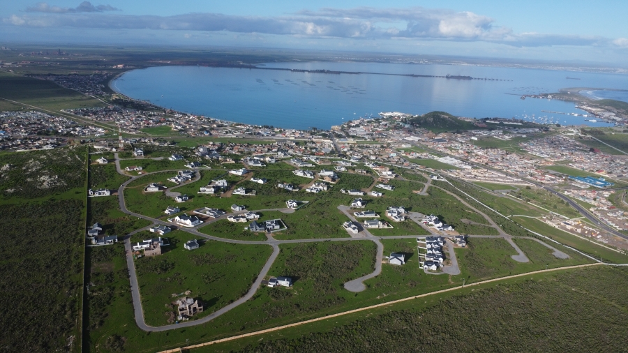 0 Bedroom Property for Sale in Hoogland Western Cape